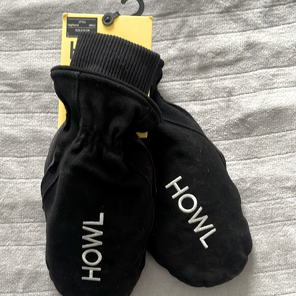 Howl highland mittens